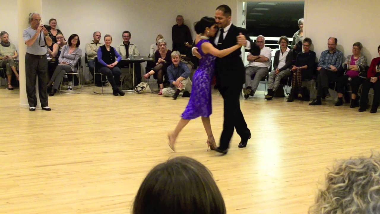 Frank Obregón y Jenny Gil "No Hay Tierra Como La Mía"