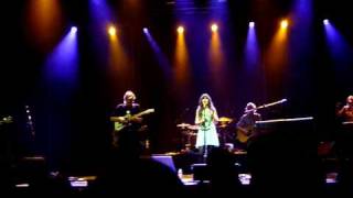 She & Him Perform Ridin in My Car with NRBQ's Al Anderson at the Fox Oakland