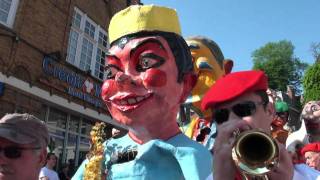 preview picture of video 'Carnaval Cassel 2011 Lundi de Pâques'