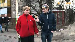 preview picture of video 'Gyurcsány a Demokratikus Kolhozzal az Avason - Nó komment tenk jú'