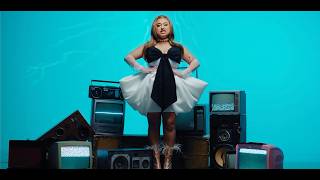 Dalia - Trap Queen (Official Music Video)