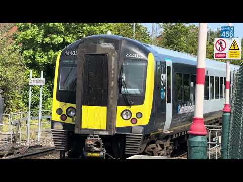 TRAINSPOTTING - SWR Class 444 Desiro (444043 & 444018)