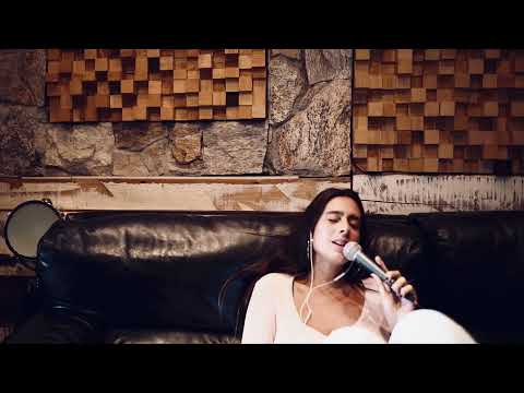 Dua Lipa - Levitating | Amanda Coronha cover