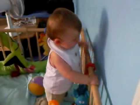 Emma et le mur!!