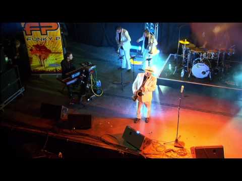 Smile Baby - Funky P feat. Isaac Roosevelt Live 2012