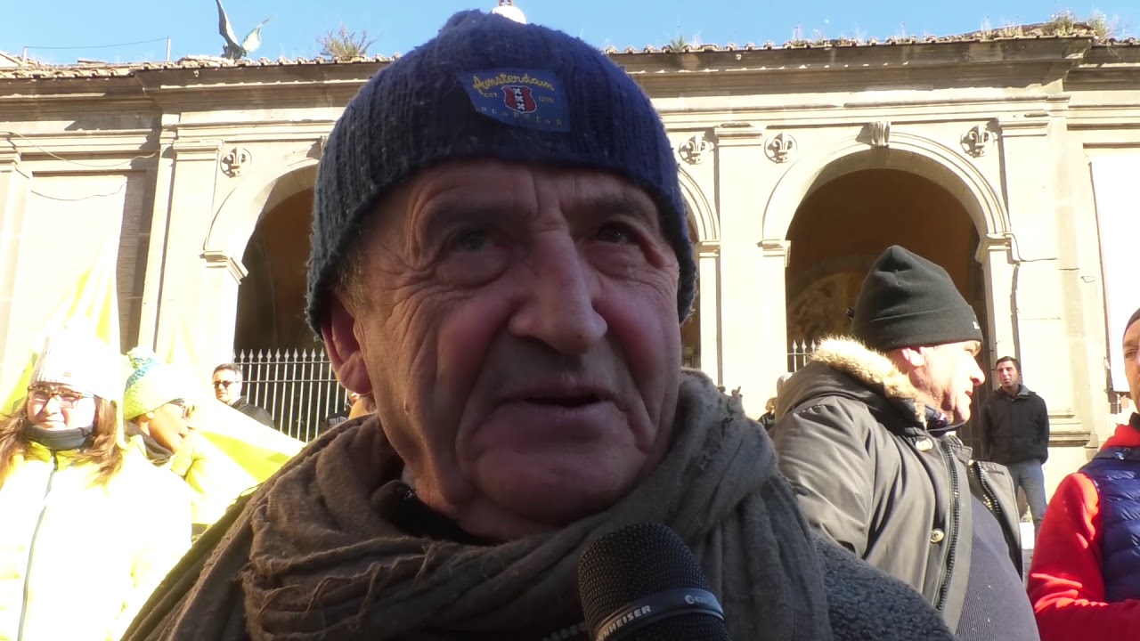 Capannelle a rischio chiusura, le proteste Capannelle a rischio chiusura, le proteste