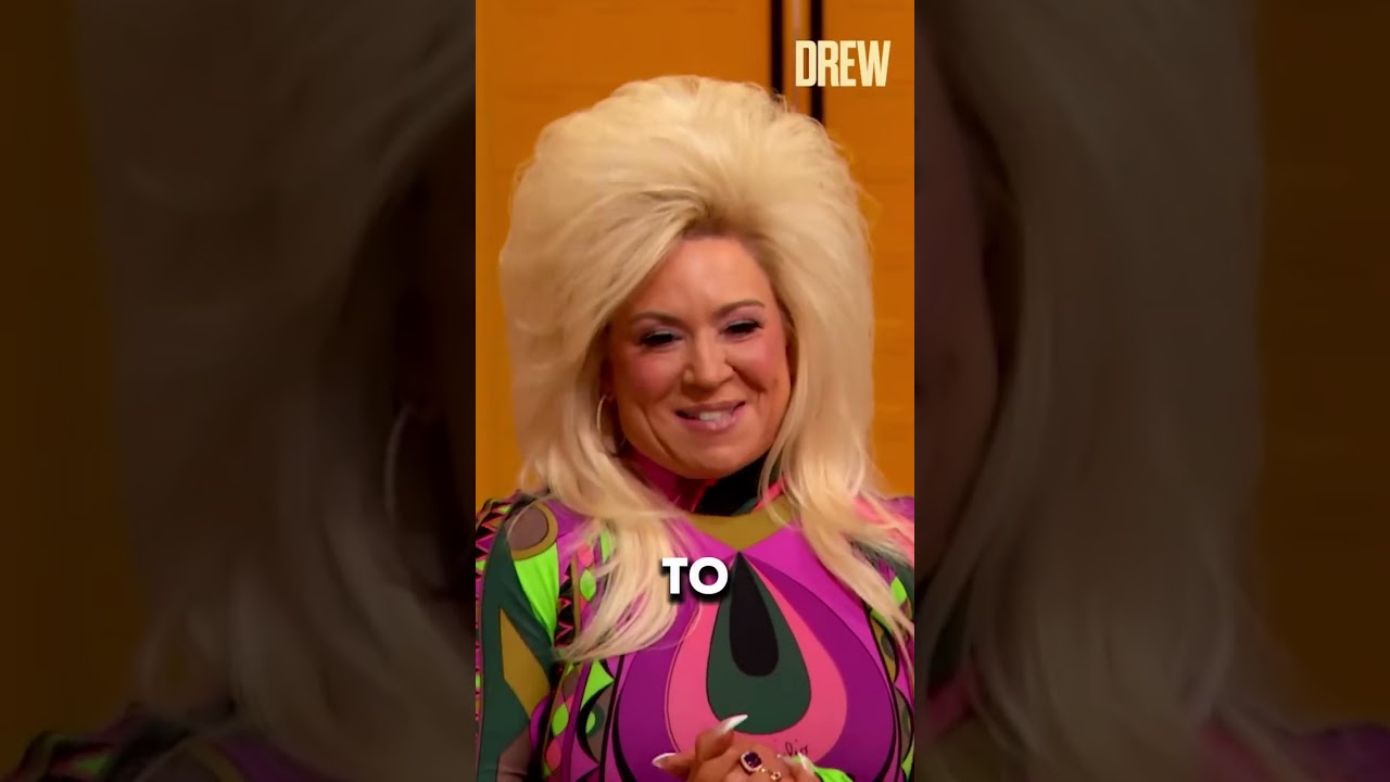 Long Island Medium Secrets REVEALED – Cold Reading Explained