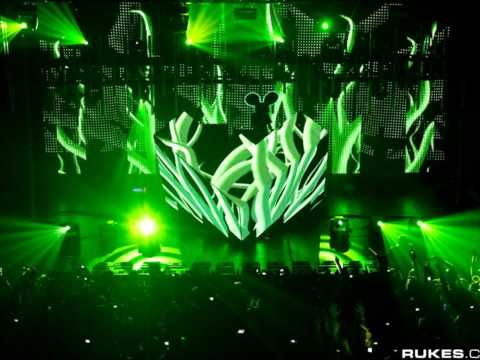 Deadmau5 vs. Zedd - Clarity/The Veldt Mash-up