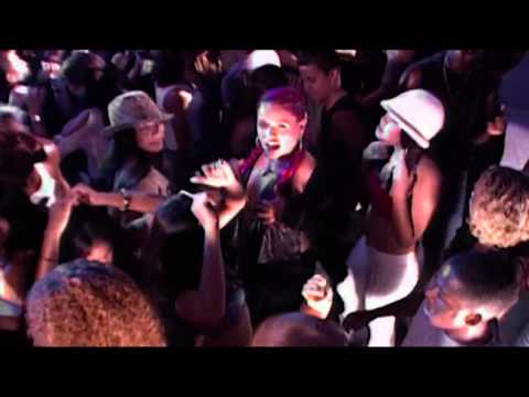 Lorna - Papi Chulo_720p