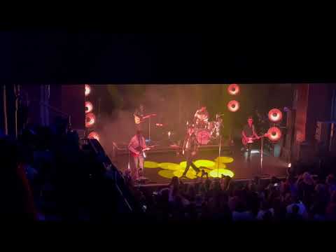 Kids In Glass Houses - Sunshine