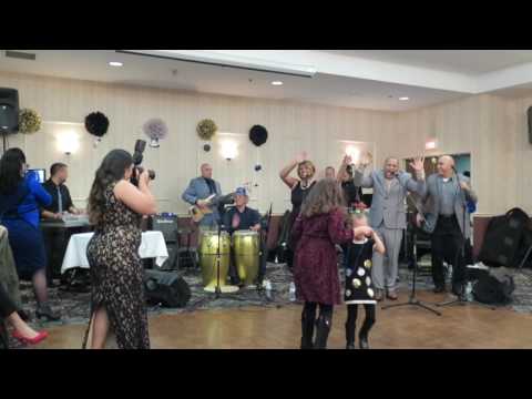 Orquesta Xariz - New Year's Gala 2017 - 
