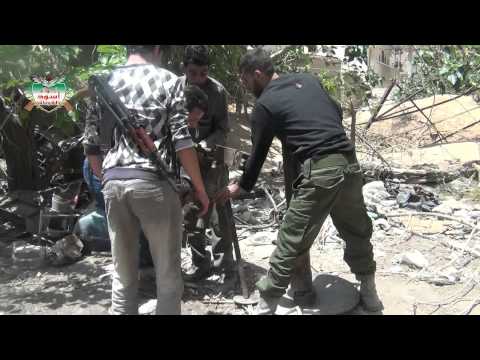 تجهيز مدافع الهاون من قبل لواء أسود الغوطة لإستهداف مواقع قوات النظام في مدينة دمشق