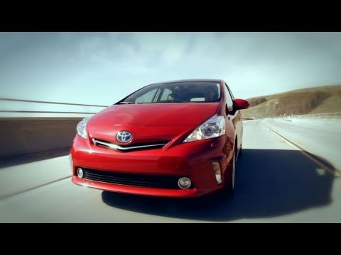 2012 Toyota Prius V Review - Second Prius model grows in size to expand hybrid's mainstream appeal