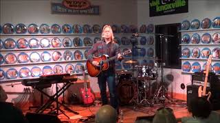 Jim Lauderdale  "Lost In The Lonesome Pines"