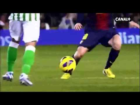 Caño de Salva Sevilla a Lionel Messi Real Betis vs FC Barcelona Liga BBVA 2013