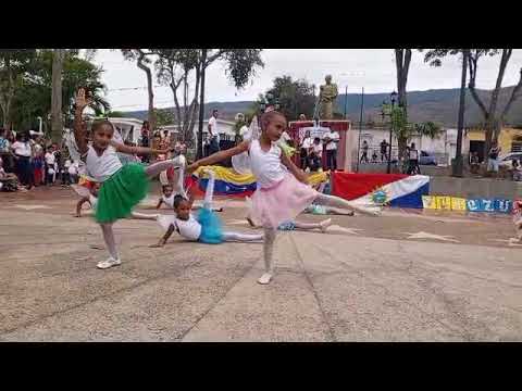Danzas de la Escuela Santa María de Cocorote