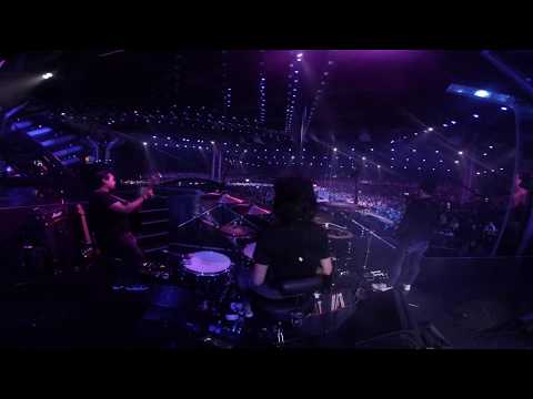 Ray Prasetya with Agnez Mo - Shake It Off