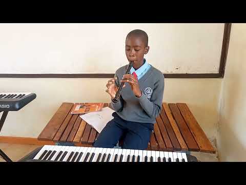 Old Macdonald || KMF Class 911G || Descant recorder performed by Kingsley Jones ||