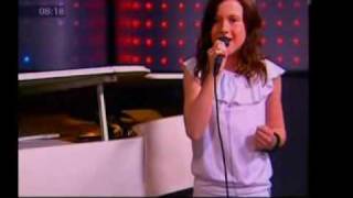 Amy Diamond - Tomorrow (Annie&#39;s Song) [Live 2005]
