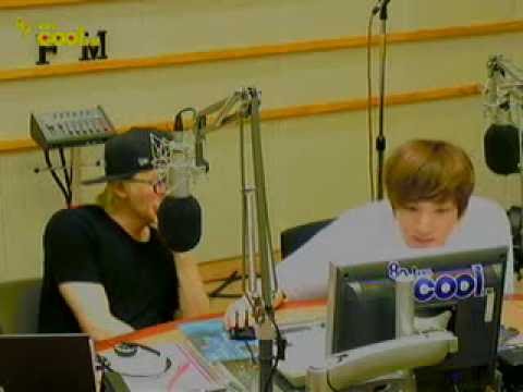 110815 sukira - EunTeuk  -Hand up-2PM-
