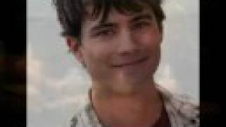 Slideshow - Instant Star - Darkness round the sun