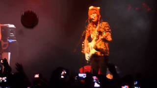 All Mine - Never Shout Never (11.11.2012 - Santiago, Chile)
