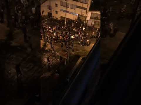 Manifestantes se desplazan al barrio Palermo tras choques en El Cable