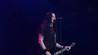 Slash feat. Myles Kennedy &amp; The Conspirators @ Barcelona - We’Re all Gonna Die