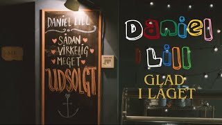 Daniel Lill // GLAD I LÅGET - Stand-up one man show (2018)