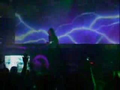 Istmo Nights Presents: Paul van Dyk