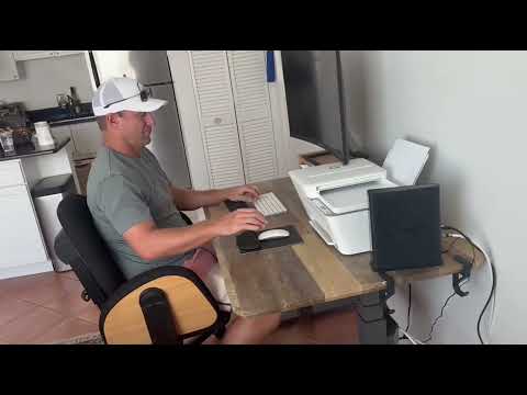 Vari Electric Standing Desk review and demo