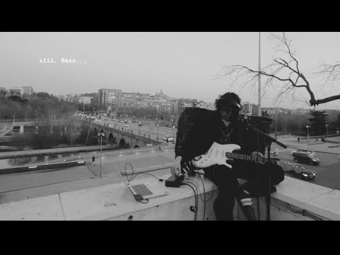 Alice Wonder • ..Beso, • xiii. Amor (live in Madrid) 