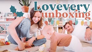Lovevery Unboxing and First Impressions (The Senser Play Kit Months 5-6) + CHRISTMAS TREE VLOG 🎄