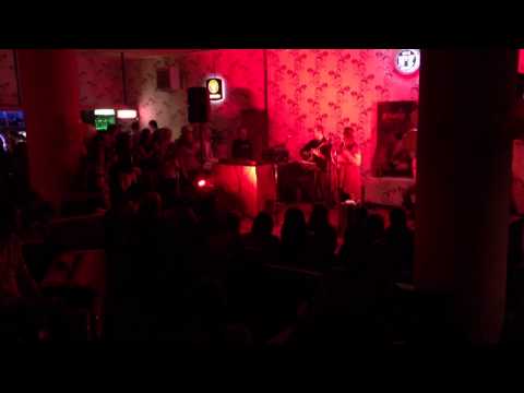 Fely Donose la Snake pub & Lounge timisoara