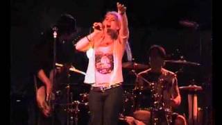 Killing Heidi - &#39;Superman/Supergirl&#39; - Live @ Civic Park, Modbury, 26 February 2006.