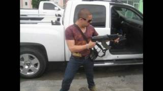 Larry Hernandez - El Diablo de la Familia (los 7 enanos)