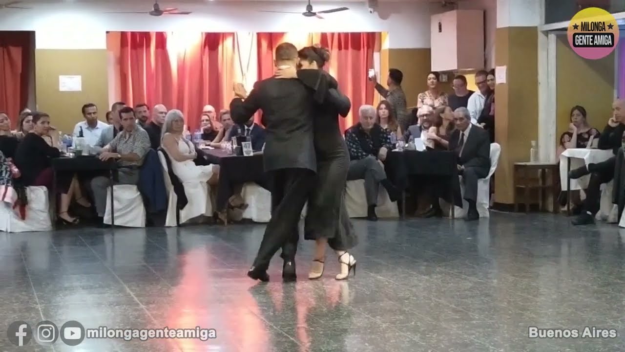 Frank Obregón y Majo Garcés  - Milonga Gente Amiga -  2022 (1 de 3)