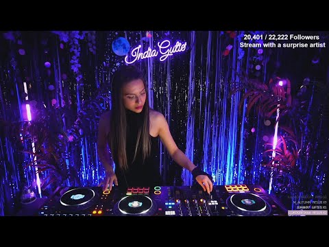 India Gutier - Melodic House & Progressive House Mix / Visual ASMR