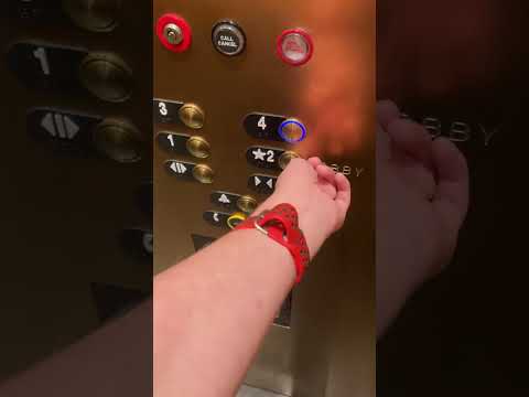 Lovely Dover traditional M1 elevator (Thyssenkrupp Mad BS mod) at the Gaylord Opryland