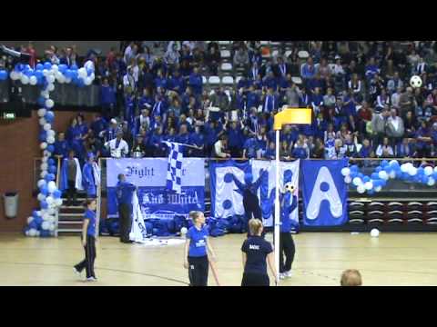 De reserves van OVVO/De Kroon schieten ook in en de sfeer zit er goed in bij de BWA