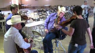preview picture of video 'The Kind of Love I Can't Forget: Texas Cowboy Reunion fiddlers' jam'