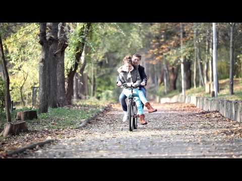 Valeria Pasa Stefan Roscovan (videoclip) - Copilarie nu pleca