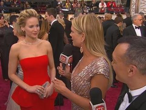 Did Jennifer Lawrence Fall Again?