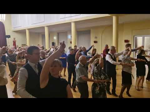 Welttanztag 2025 - Weltrekordversuch Bachata - Tanzschule Helma Ritter