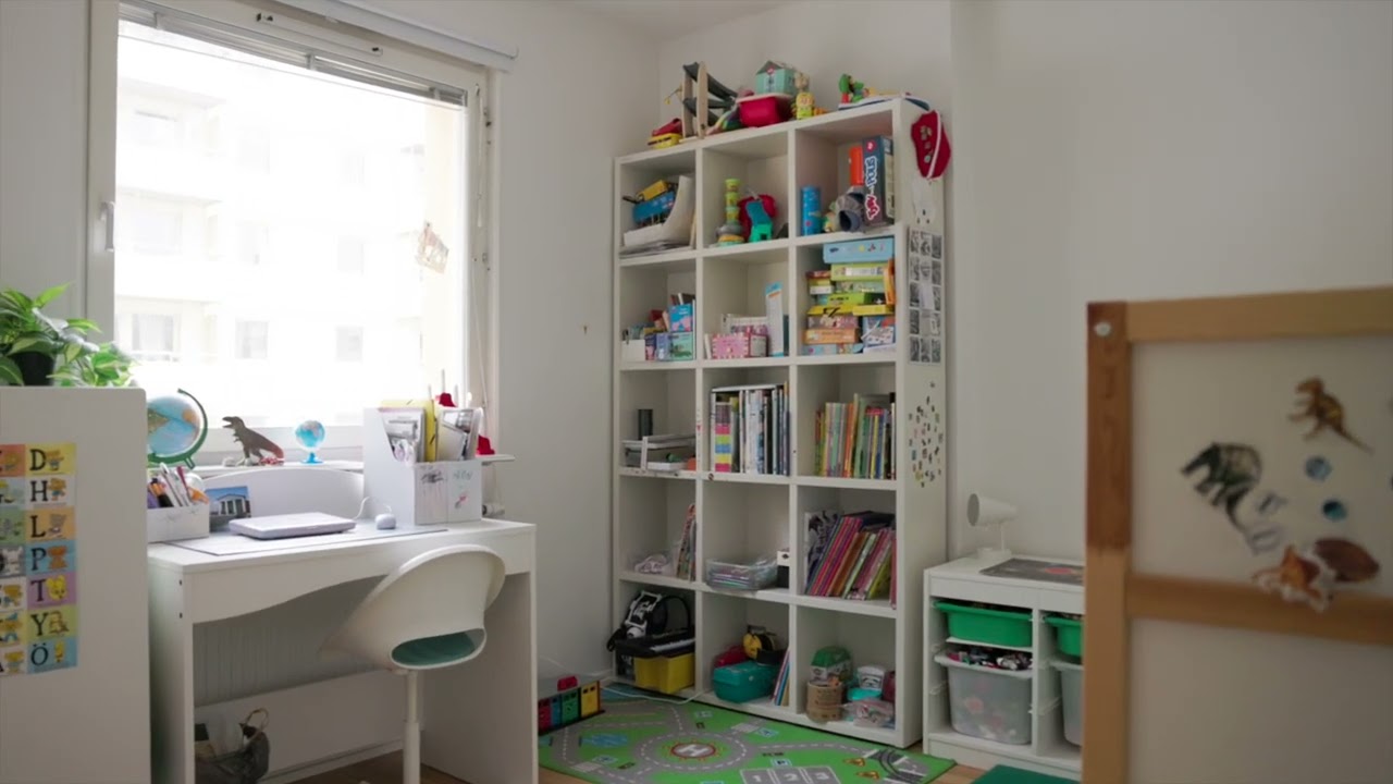 3 rum Lägenhet på Radarvägen 12, 2tr Södra Hägernäs Täby kommun - video