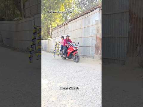 Hành động đẹp của hai cha con #shorts