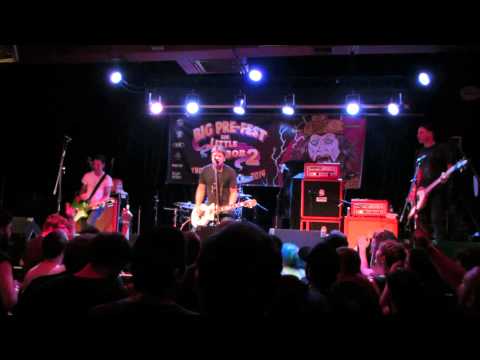 Chixdiggit! - Welcome to the Daiso (Live)