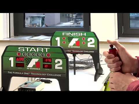 Wer hat die beste Reaktionszeit? | Recoil Racing