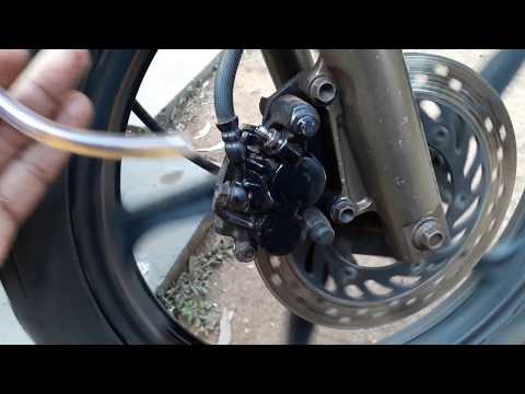 How to fix jammed disc brakes