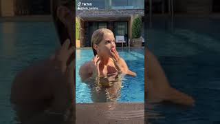 BIKINI SWIMMING#tiktok #sexyboob